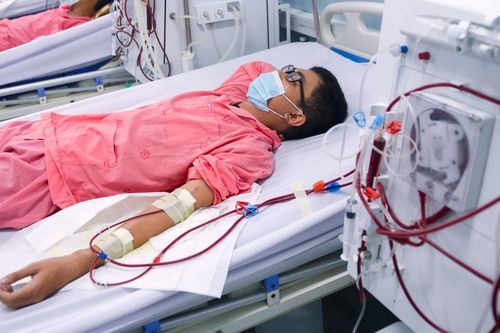 Nhiều người trẻ tuổi bị suy thận