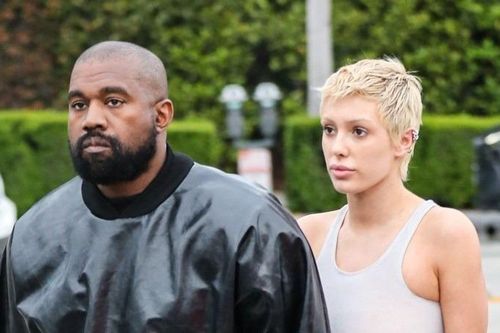 Hàm răng 850.000 USD của Kanye West