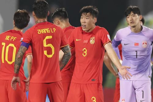 Tuyển Trung Quốc lập thành tích tệ hại ở Asian Cup