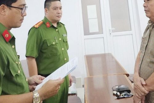 Khởi tố hai cựu Phó Chủ tịch UBND thị xã Giá Rai