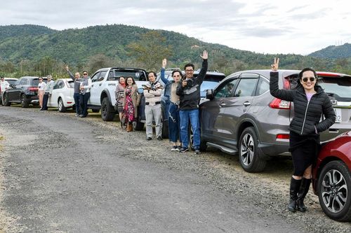 Vé máy bay tăng cao, doanh nghiệp tìm cách hút khách du lịch tự túc