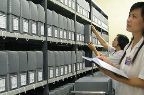 Đề xuất điều kiện xét thăng hạng từ lưu trữ viên lên lưu trữ viên chính