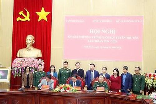 Báo Quân đội nhân dân ký kết chương trình phối hợp tuyên truyền với tỉnh Ninh Bình