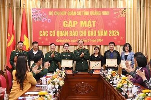 Bộ Chỉ huy quân sự tỉnh Quảng Ninh gặp mặt các cơ quan báo chí đầu năm 2024