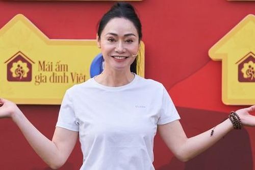 Diễn viên phim 'Hương vị tình thân' tiết lộ về khoảng thời gian khó khăn, không biết lấy tiền ở đâu để nuôi con
