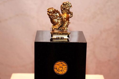 Con Nghê được định danh bằng công nghệ vật lý số, tạo ra cuốn sách vật lý số đầu tiên tại Việt Nam