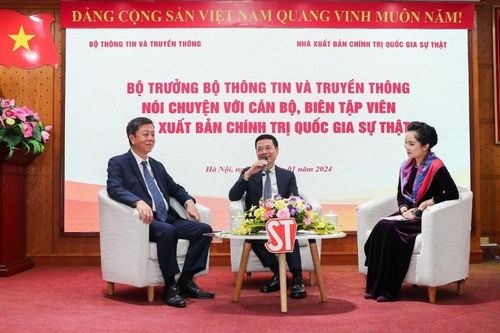 Người Việt ham đọc mạng nhưng lười đọc sách!