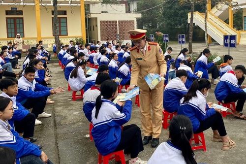 Trong 1 tháng, xử lý hơn 400 trường hợp học sinh vi phạm TT ATGT
