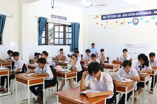 Chính sách mới mang niềm vui tới học trò ấp đảo Thạnh An