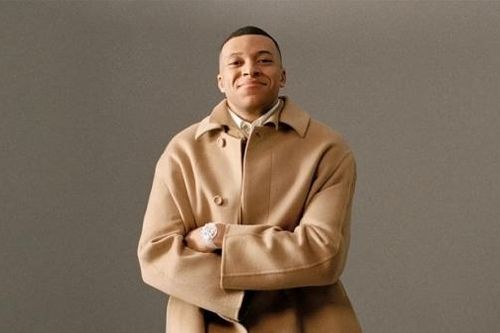 Kylian Mbappe tâm sự với báo chí về bí quyết thành công trên sân cỏ