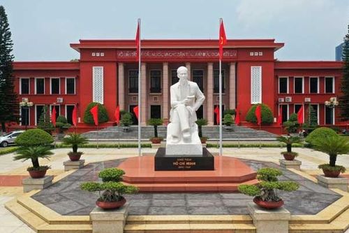 Khẳng định bản sắc, vị trí trung tâm quốc gia hàng đầu trong công tác đào tạo, bồi dưỡng cán bộ