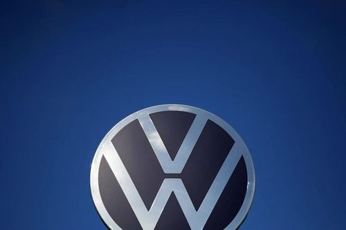 Volkswagen và các đối thủ cạnh tranh nỗ lực 'giải câu đố' về pin thể rắn