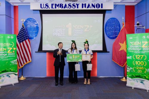 Trao giải cuộc thi GenZ Biotech Challenge 2023
