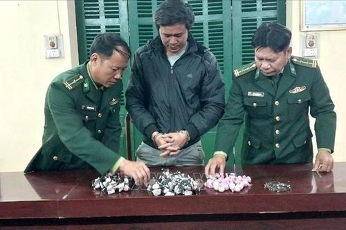 Phát hiện đối tượng tàng trữ trái phép vật liệu nổ