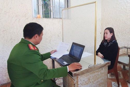 Chơi tiền ảo thua lỗ, 'nữ quái' chiếm đoạt hơn 7,4 tỷ đồng