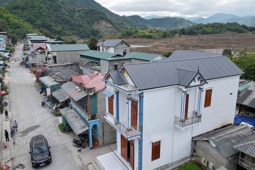 Xuất khẩu lao động giúp đồng bào Mường Lát thoát nghèo