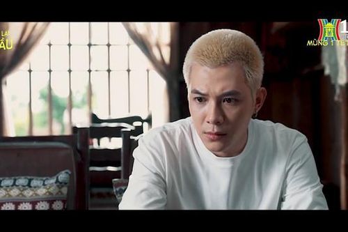 Anh Tú muốn gửi lời tới mẹ qua 'Gặp lại chị bầu'