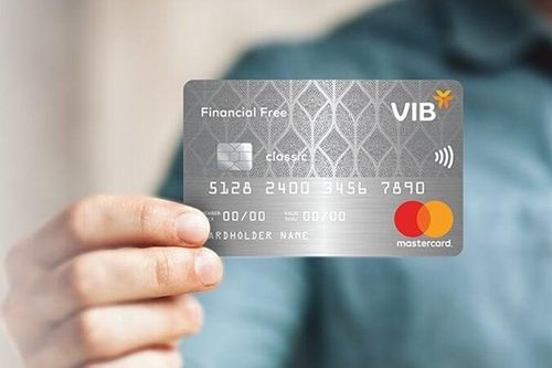 Có nên dùng thẻ tín dụng?