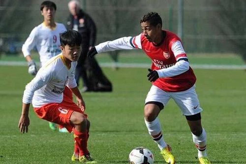 Kỷ niệm tủi thân của Xuân Trường, Công Phượng ở Arsenal: Chỉ mong xong sớm để về