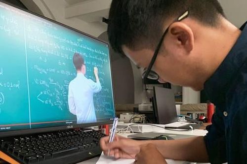 Siết chặt quản lý đào tạo đại học từ xa