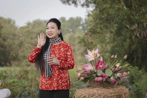 Điều ít biết về NSND Bạch Tuyết - người lọt Top 50 phụ nữ châu Á có tầm ảnh hưởng ở tuổi 79