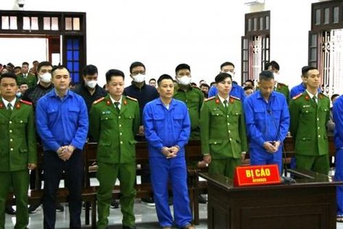 Nhận hối lộ 700 triệu, cựu trưởng công an quận Đồ Sơn cùng thuộc cấp lĩnh án