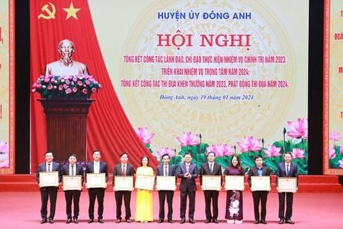 Huyện Đông Anh vượt chỉ tiêu kết nạp quần chúng ưu tú vào Đảng năm 2023