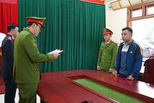 Bắt tạm giam Giám đốc công ty đào tạo lái xe tại Bắc Kạn