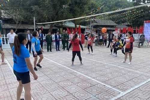 Ban CHQS huyện Mường Lát khánh thành công trình văn hóa, thể thao khu vực biên giới