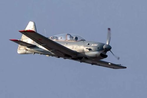 Thử nghiệm thành công cấp nhà nước máy bay Yak-152 mới