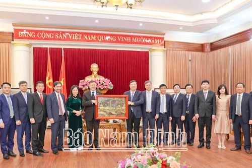 Nam Định mong muốn Australia hợp tác, hỗ trợ về giáo dục