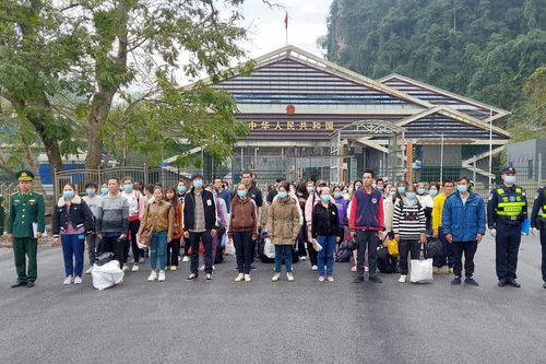 Cao Bằng tiếp nhận 62 công dân trở về từ Trung Quốc