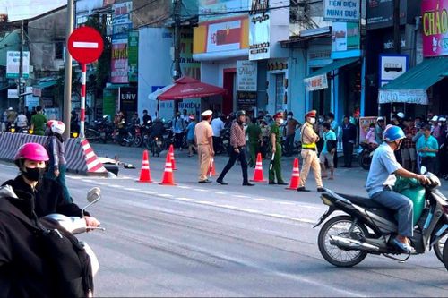 Va chạm với xe tải chở cát, một học sinh lớp 6 tử vong