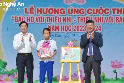 Phát động Cuộc thi 'Bác Hồ với thiếu nhi - Thiếu nhi với Bác Hồ' lần thứ 4 tại Nghệ An
