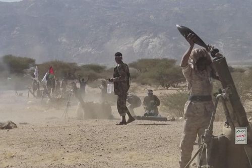 Houthi phóng tên lửa vào tàu Mỹ ở Vịnh Aden sau đòn tấn công mới của Mỹ