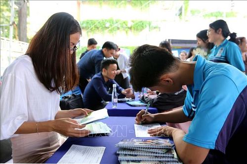 Kết nối, hỗ trợ việc làm dịp Tết cho người lao động