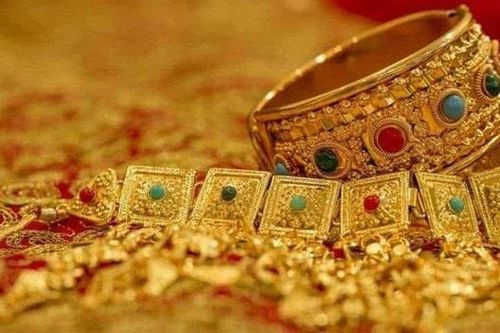 Giá vàng thế giới 19/1: Tăng khi căng thẳng địa chính trị ở Trung Đông leo thang