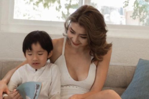 Nữ diễn viên Việt nóng bỏng một thời ly hôn chồng, livestream bán hàng chỉ vài người xem