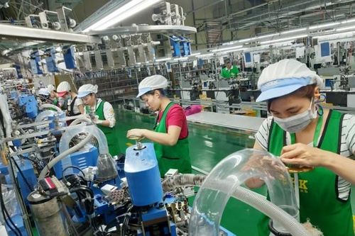 Các địa phương tăng tuyển dụng lao động trước Tết