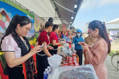 Nhiều nông sản hội tụ tại Tuần Văn hóa, Du lịch Điện Biên - Thanh Hóa