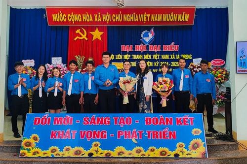 Hội LHTN Việt Nam xã Ia Dreng tổ chức thành công Đại hội điểm cấp cơ sở