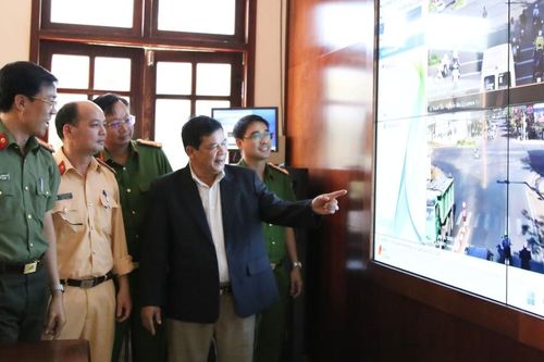 Bàn giao, đưa vào sử dụng Hệ thống giám sát trật tự an toàn xã hội tại TP. Pleiku