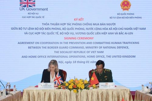 Việt Nam-Anh ký thỏa thuận hợp tác trong đấu tranh phòng, chống mua bán người