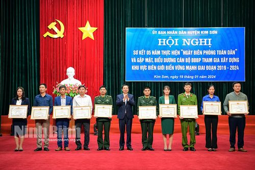 Huyện Kim Sơn sơ kết 5 năm thực hiện Ngày Biên phòng toàn dân