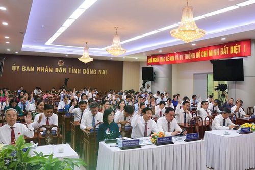 Kỳ họp thứ 15 HĐND tỉnh Đồng Nai khóa X thông qua 6 nghị quyết