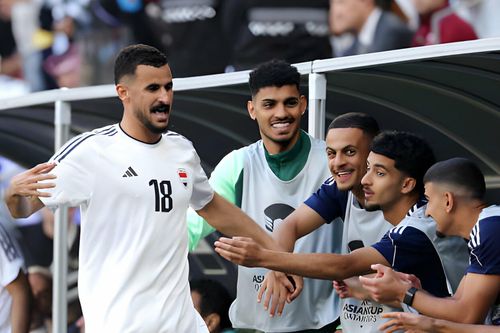 Iraq 2-1 Nhật Bản: Thất bại khó tin