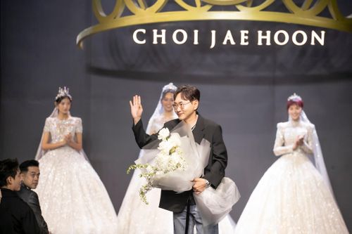 Thương hiệu váy cưới xa xỉ Choi Jae Hoon ra mắt tại Việt Nam