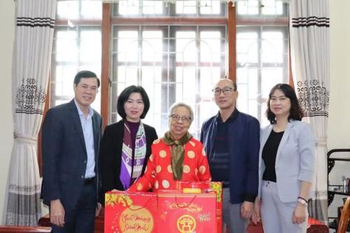 Lãnh đạo thành phố thăm, chúc Tết tại quận Hoàng Mai