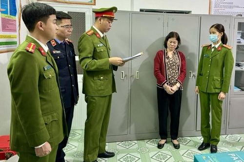 Bắt Giám đốc Công ty TNHH Y tế Đức Giang - Hà Nội