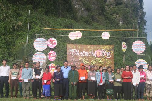 Mang 'Phiên chợ 0 đồng' lên với đồng bào dân tộc thiểu số